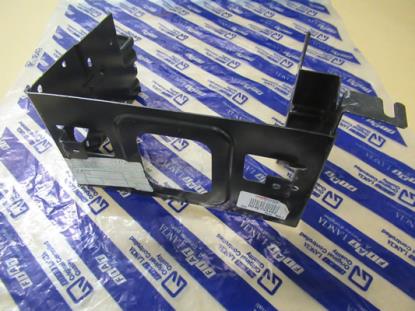 46753402 Autoradio beugel