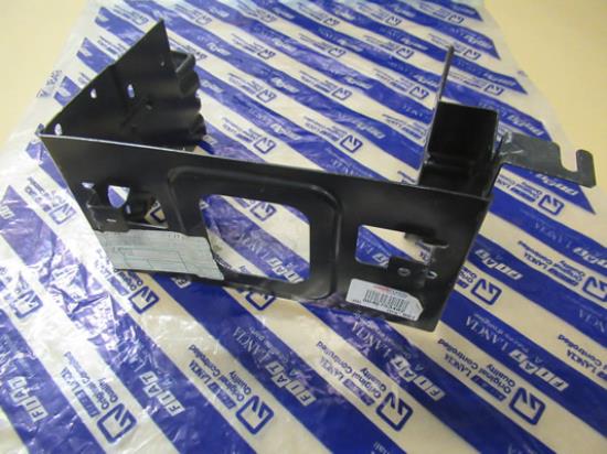 46753402 Autoradio beugel