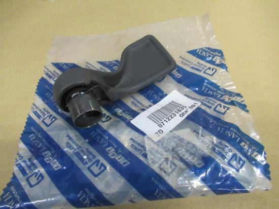 712231635 Deurgreep interieur linksvoor