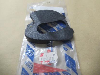 715866636 Deurstijl sierstuk linkerzijde