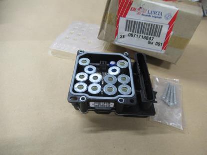 71718847 ABS-pomp ECU