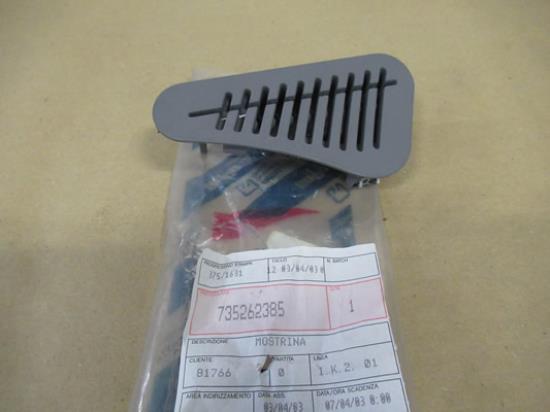 735262385 Dashboard ventilatierooster