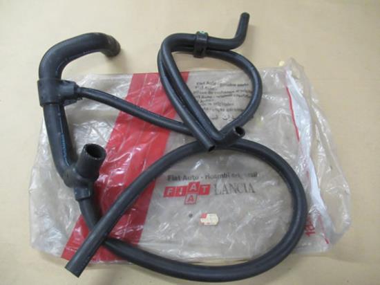 7555609 Onderste radiateurslang