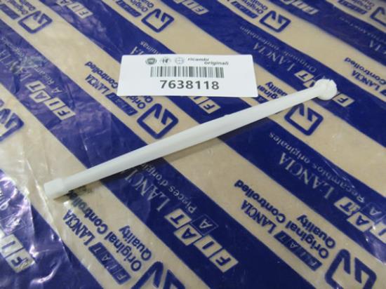 7638118 Achterklep as