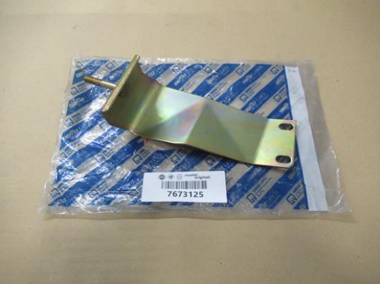 7673125 Uitlaatpijp beugel