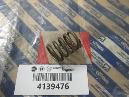 4139476 Veertje 21x28x36mm