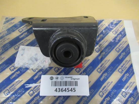 4364545 Motorsteun achterzijde