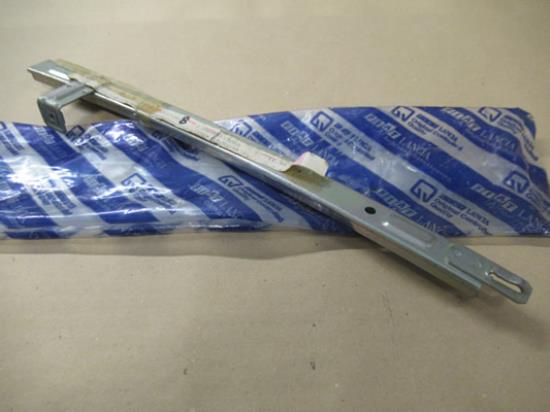 4371587 Raamgeleider rechterzijde