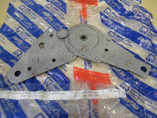 4392978 Voorstoel rugleuning versteller linkerzijde