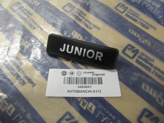 4484041 Embleem JUNIOR