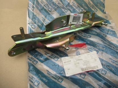 46512259 Motorkap scharnier rechterzijde