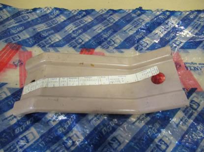 5935327 Voorscherm beugel rechterzijde