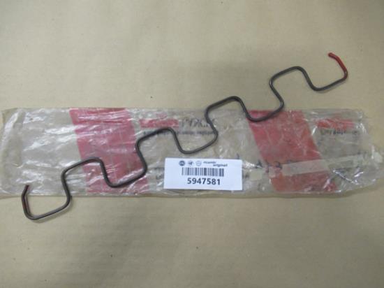 5947581 Stoelbekleding veer