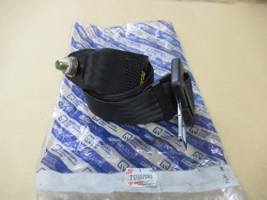 717602080 Achterbank veiligheidsgordel