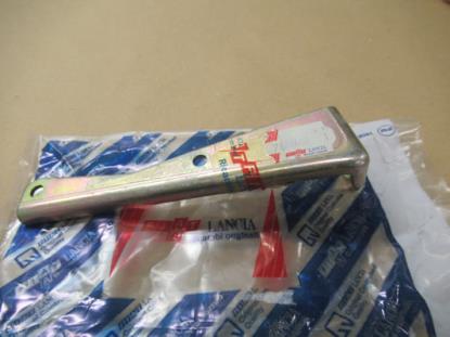 7698402 Injectiepomp beugel