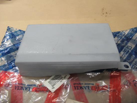 7763790 Achterlicht sierstuk linkerzijde