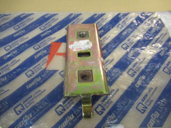 82395612 Carrosserie plaat