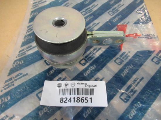 82418651 Versnellingsbak steun