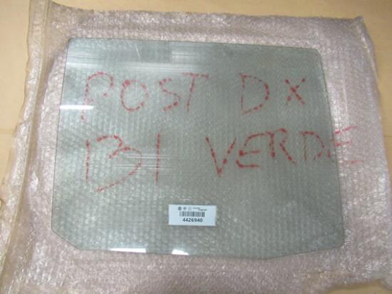 4426940 Zijruit linksachter