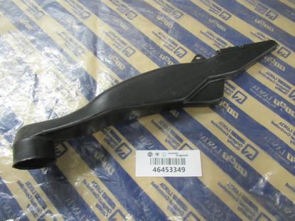 46453349 Luchtslang linkerzijde