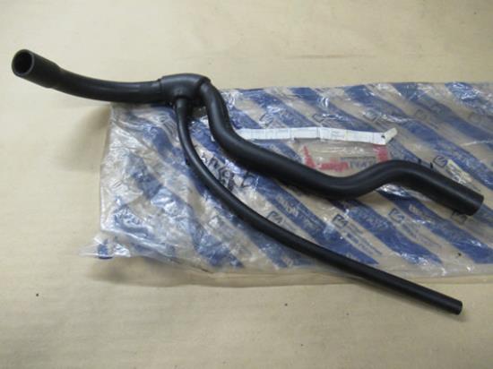 7691449 Ontluchting motorblok slang