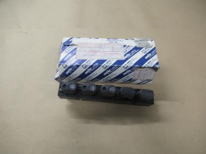 182548960 Dashboard bedieningspaneel