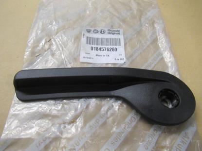 184576260 Voorstoel bediening hevel linkerzijde