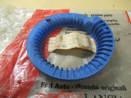 4379015 Achtervering ring linkerzijde