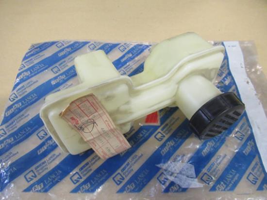 4407236 Remvloeistof reservoir