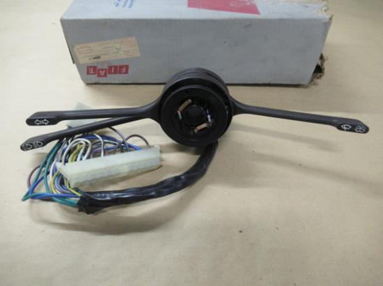 4438221 Stuurkolomschakelaar