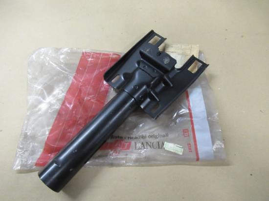 4462041 Stuurstang steun