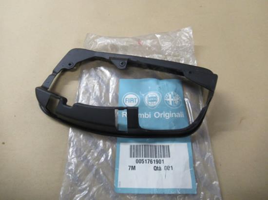 51761901 Voorstoel airbag houder linkerzijde