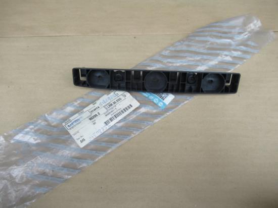 51808852 Voorbumper beugel rechterzijde