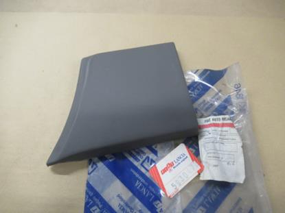 5930472 Sierlijst rechtsachter