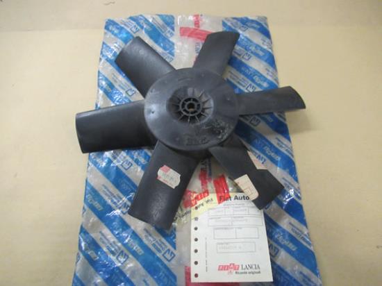 5933629 Koelventilator