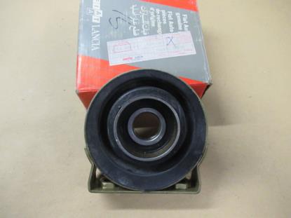 5950747 Aandrijfas steun