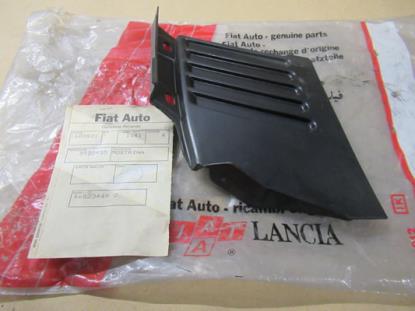 5950935 Grille sierstuk linkerzijde