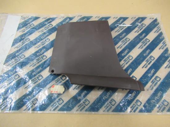 5955117 Deurstijl sierstuk linkerzijde