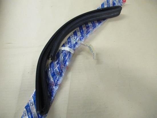 5963897 Profielrubber linksvoor