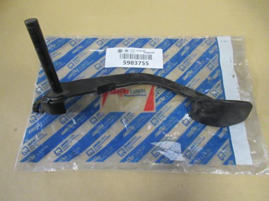 5983755 Koppelingspedaal