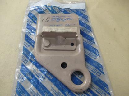 7531893 Vloer carrosserie beugel linkerzijde