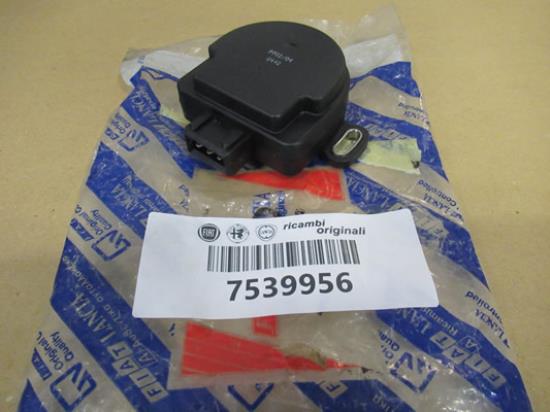 7539956 Brandstofinjectie schakelaar