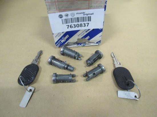 7630837 Cilinderslot set