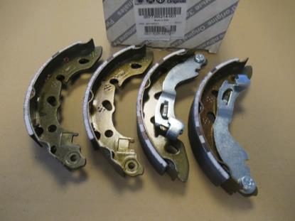 77366214 Remvoeringset achterzijde