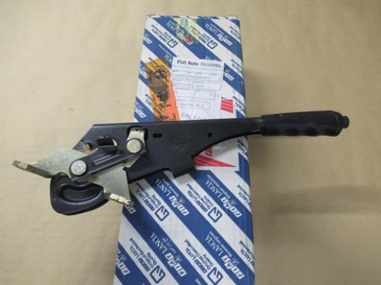 92511181 Handremhevel