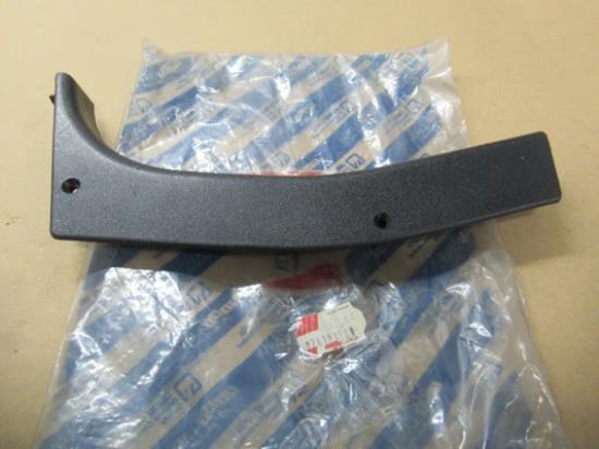 176193180 Dorpellijst sierstuk linksvoor