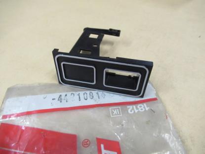 4421091 Dashboard schakelaar sierstuk
