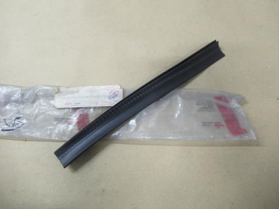 5965097 Mororkap pakking linkerzijde