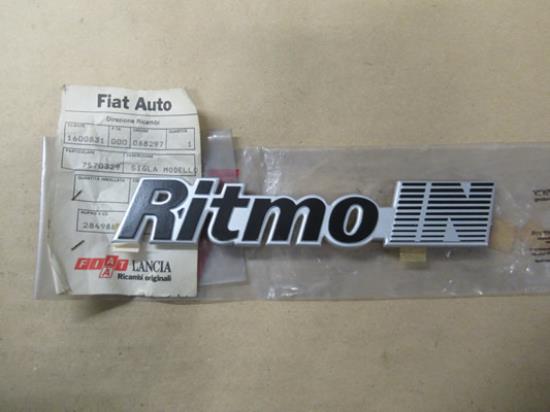 7570329 Embleem Ritmo IN