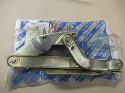 7607445 Motorkap scharnier rechterzijde